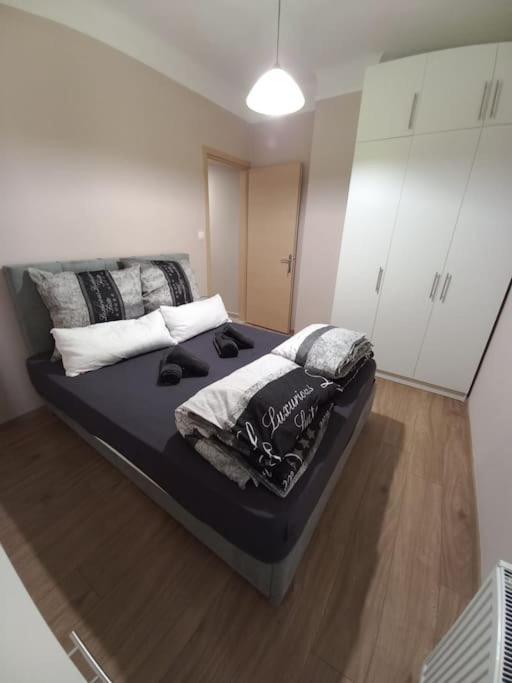 Kassandrou Deluxe Apartment Солун Екстериор снимка